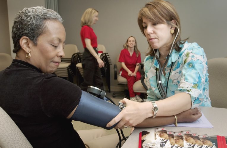 How to Lower Blood Pressure at Home Without Medicine in Los Angeles